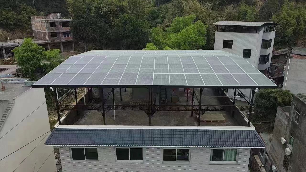 阿里15kw+10kwh自建别墅家庭光伏储能系统